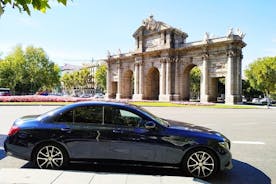 Madrid Barajas Flughafen Privater Transfer nach Madrid Stadt