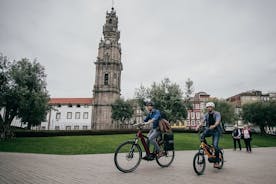 Leiðsögn um rafhjólaferð í miðbæ Porto