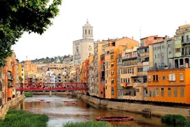 Dalí-teatteri-museo ja Girona City -pienryhmä Gironasta