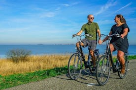 Polkupyöränvuokraus Volendam - Tutustu Amsterdamin maaseutuun