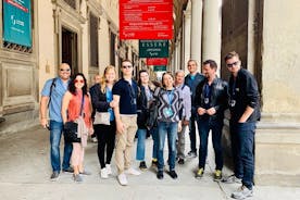 Tour do Grupo Pequeno da Galeria Uffizi com Guia