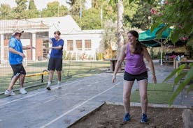 Entraînement et course des Jeux olympiques en petit groupe à Athènes