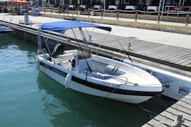拉奇 Amathunta 标准自驾私人船只租赁