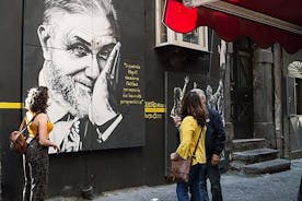 Tour de arte callejero de Nápoles en Quarters Spagnoli
