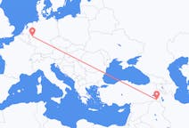 Flyreiser fra Hakkâri, Tyrkia til Köln, Tyskland