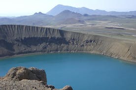 Círculo de diamantes, cascadas y paisajes asombrosos de Akureyri