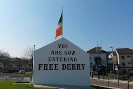 Bloody Sunday og Bogside Derry Murals Einkagönguferð