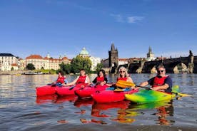 Kajakferð í Prag í miðbænum - 2 klst