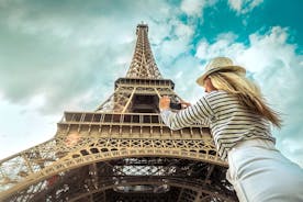 Highlights & Secrets of Paris Private Tour - Crêpes & Eiffel Tower