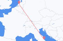 Flyreiser fra Pescara, Italia til Rotterdam, Nederland