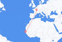 Flyreiser fra Cap Skiring, Senegal til Clermont-Ferrand, Frankrike