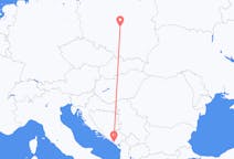 Lennot Tivatista, Montenegro Łódźiin, Puola