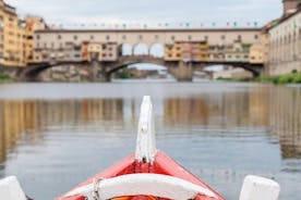 Firenze River Cruise på en traditionel barchetto