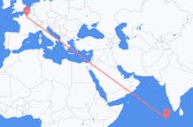 Flights from Malé to Paris