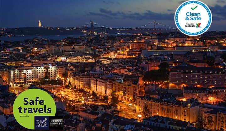 Private tour: Lisbon Fado Dinner Show and Panoramic Night Tour