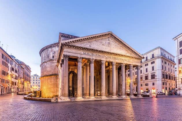 Rome by night semi-private: Spanish step,Trevi fountain, Pantheon, Navona square