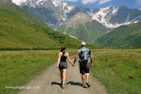 Excursão de Caminhada Svaneti de 4 Dias