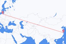 Flights from Shanghai to Gdansk