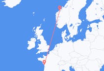 Flights from La Rochelle, France to Molde, Norway