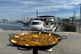 Excursion with Food and Bath in Catamaran from Valencia