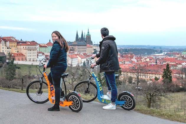 Visite magique de la ville de Prague 60 minutes en e-Bike / e-Scooter