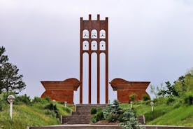 Excursão privada às igrejas Echmiadzin, patrimônio da UNESCO, Zvartnots e Sardarapat