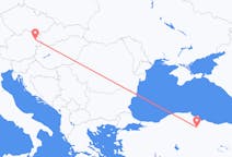Vluchten van Karamustafapasa, Turkije naar Wenen, Oostenrijk