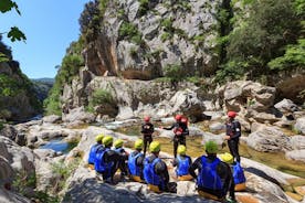 Perus Canyoning Cetina-joella Splitistä tai Zadvarjesta