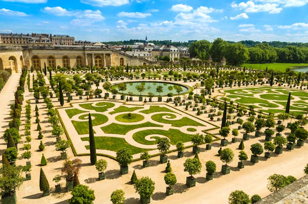 Photo of Versailles, France: Gardens of the Versailles Palace near Paris, France.