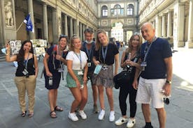 Sla de wachtrij over: Uffizi en Accademia Small Group Hidden Highlights Walking Tour