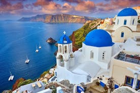 Magie de Santorin : votre aventure inoubliable en croisière