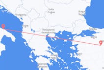 이탈리아 바리에서 출발해 터키 쿠타히아(Kütahya)로(으)로 가는 항공편