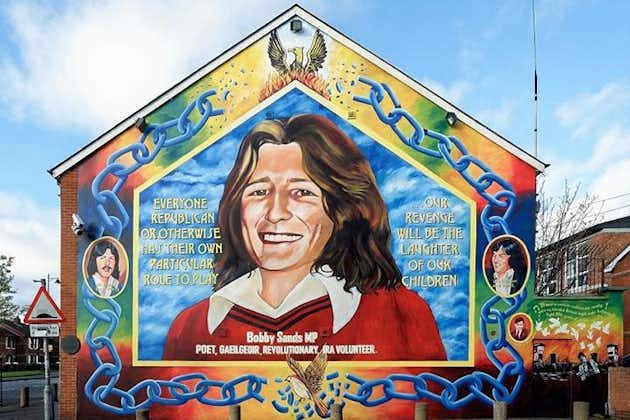 Vandretur i Belfast Politisk tur-motstridende historier