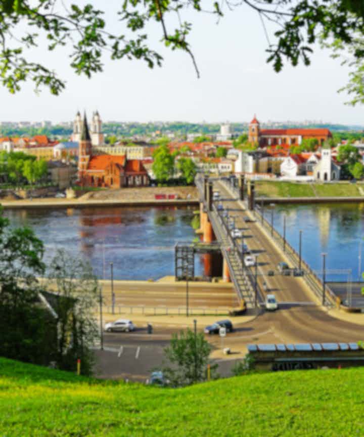 Vuelos de Cataratas Victoria, Zimbabue a Kaunas, Lituania