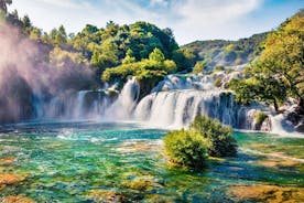 Tour naar Krka-watervallen en Sibenik vanuit Split of Trogir
