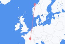 Flights from Clermont-Ferrand to Molde