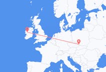 Vluchten van Ostrava, Tsjechië kloppen, Ierland