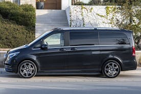 Private Transfer: Port of LYON to Lyon Airport LYS in Luxury Van