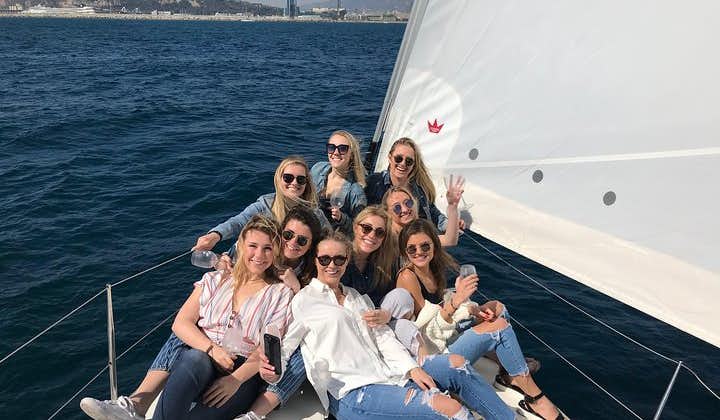 Barcelona Sailing Cruise with Light Snacks and Open Bar
