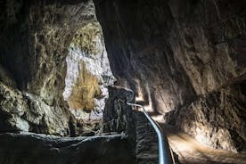 Visite d'une journée complète des grottes de Skocjan UNESCO et de Piran (petit groupe, max. 8)