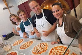 Gör din egen pizza och Tiramisù - Bästa matlagningskursen i Rom