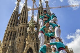 Barcelona Gaudi & Sagrada Familia + Montserrat & Wine 2-day Tour 