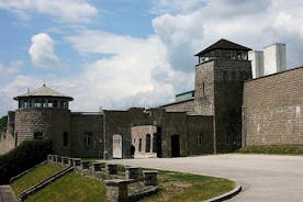 Volledige dag privéreis van Wenen naar monument van het concentratiekamp Mauthausen