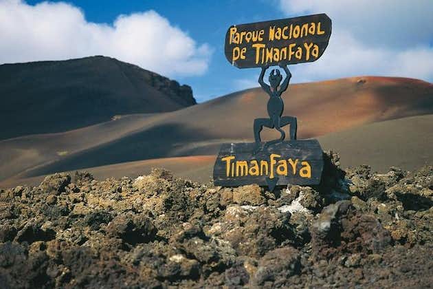 Guided tour: Timanfaya National Park with pick-up