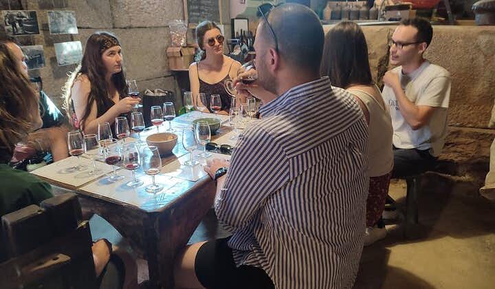 Douro & Vinho Verde: Family Wineries Private Tour in Portugal
