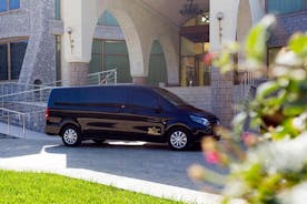 Minivan Transfer naar de luchthaven van Athene vanaf Nafplio of Tolo - privé voor maximaal 8