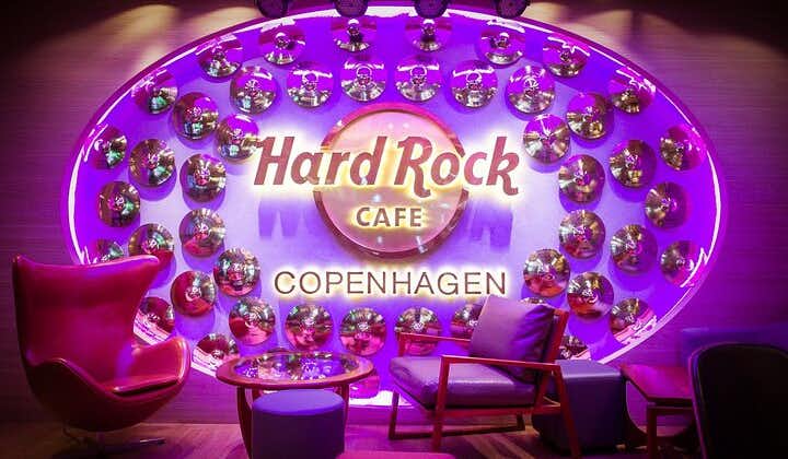 Zonder wachtrij bij het Hard Rock Cafe in Kopenhagen inclusief maaltijd