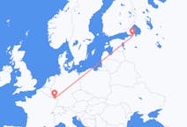 Fly fra St. Petersburg til Saarbrücken