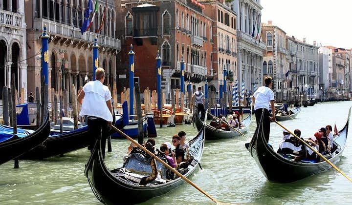 Paseo en góndola en Venecia