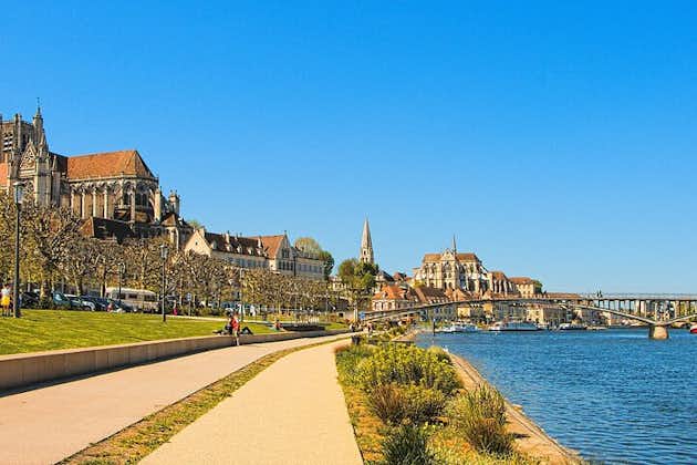 Turistiska höjdpunkter i Auxerre en privat halvdagstur (4 timmar) med en lokal